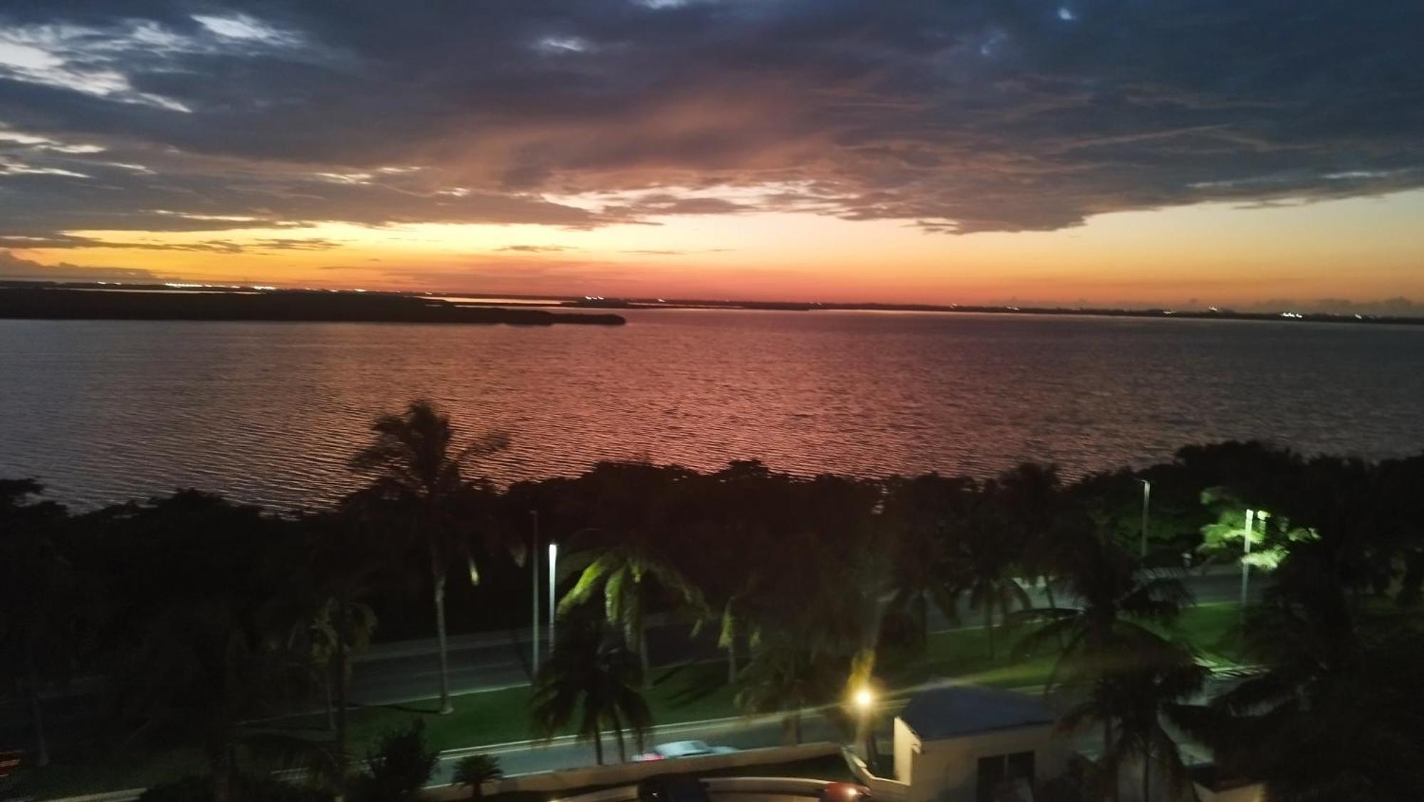 “Magic Sunrise At Cancun” Экстерьер фото