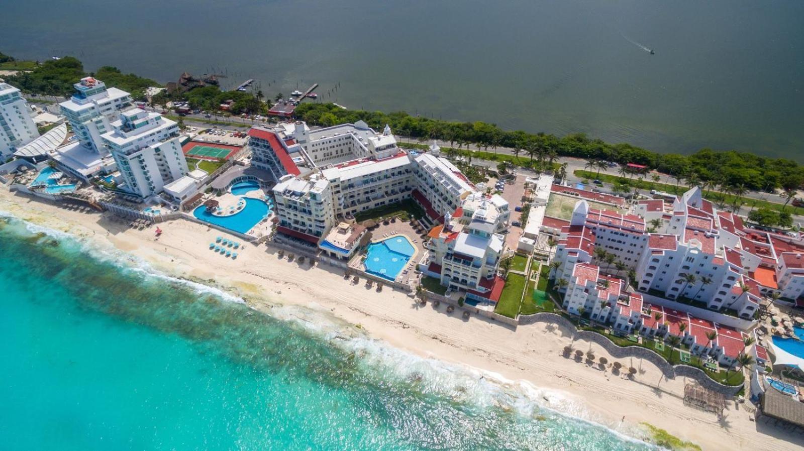 “Magic Sunrise At Cancun” Экстерьер фото